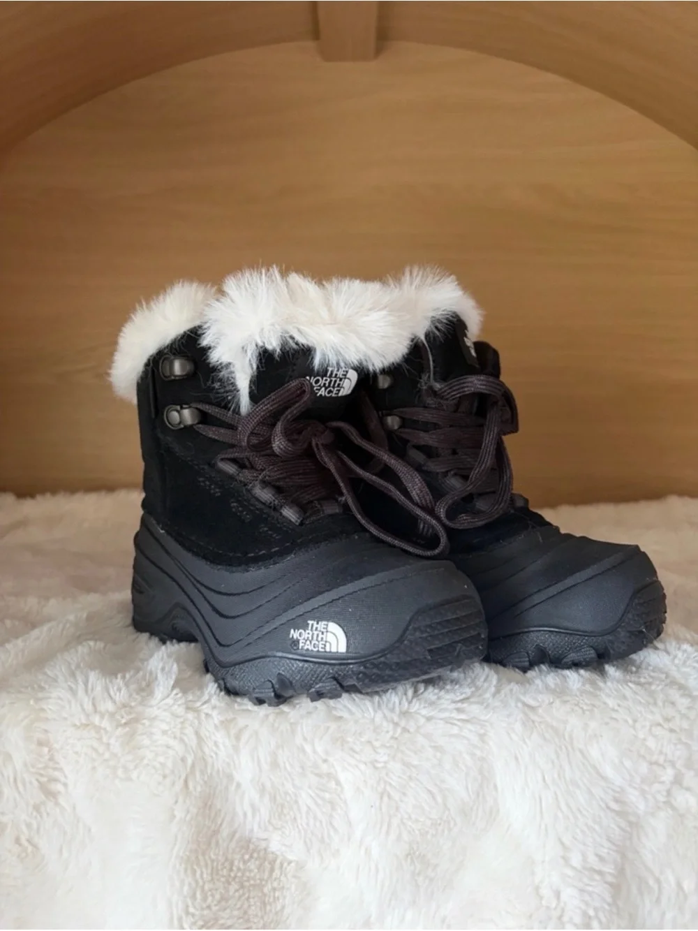 ✨$65✨NEW•The North Face Teen Shellista Lace V Boot | Black | Kids 10